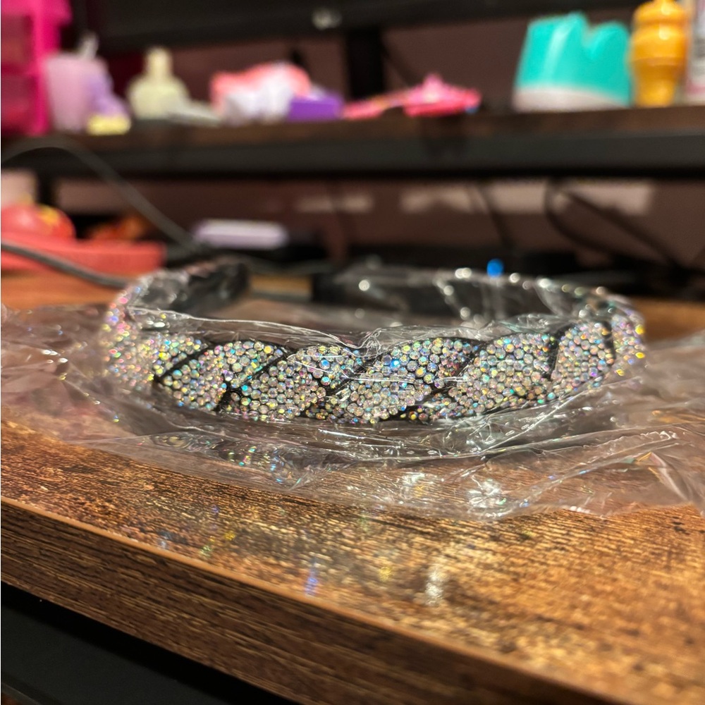 NWT Multicolor Rhinestone Headband - Picture 2 of 2
